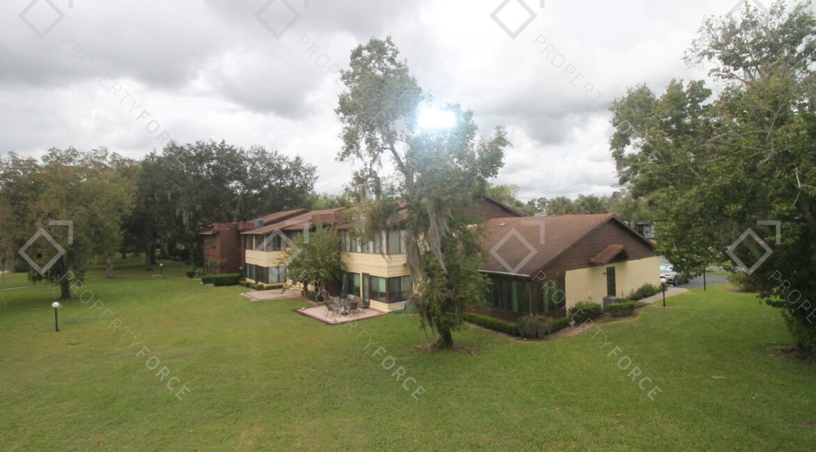 513 Fairways Cir #B, Ocala, FL 34472 (34)