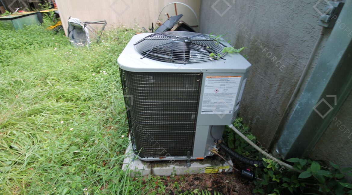 6315 Butte Ave, New Port Richey, FL 34653 (21)