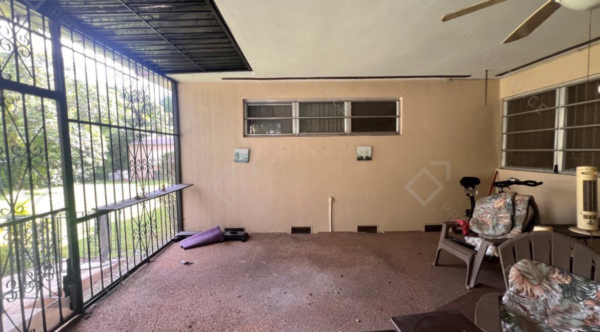 Photo Oct 03 2025, 10 50 06