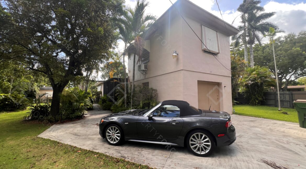 Photo Oct 03 2025, 10 55 39