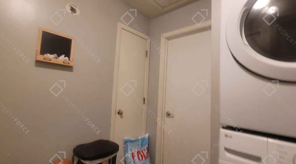 2920 Aspen Woods Entry Atlanta, GA 30360 (30)