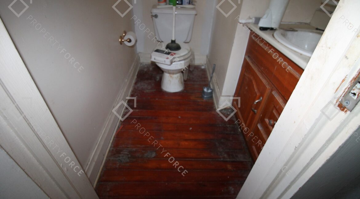 6425 S Richard Ave, Tampa, FL 33616 (70)