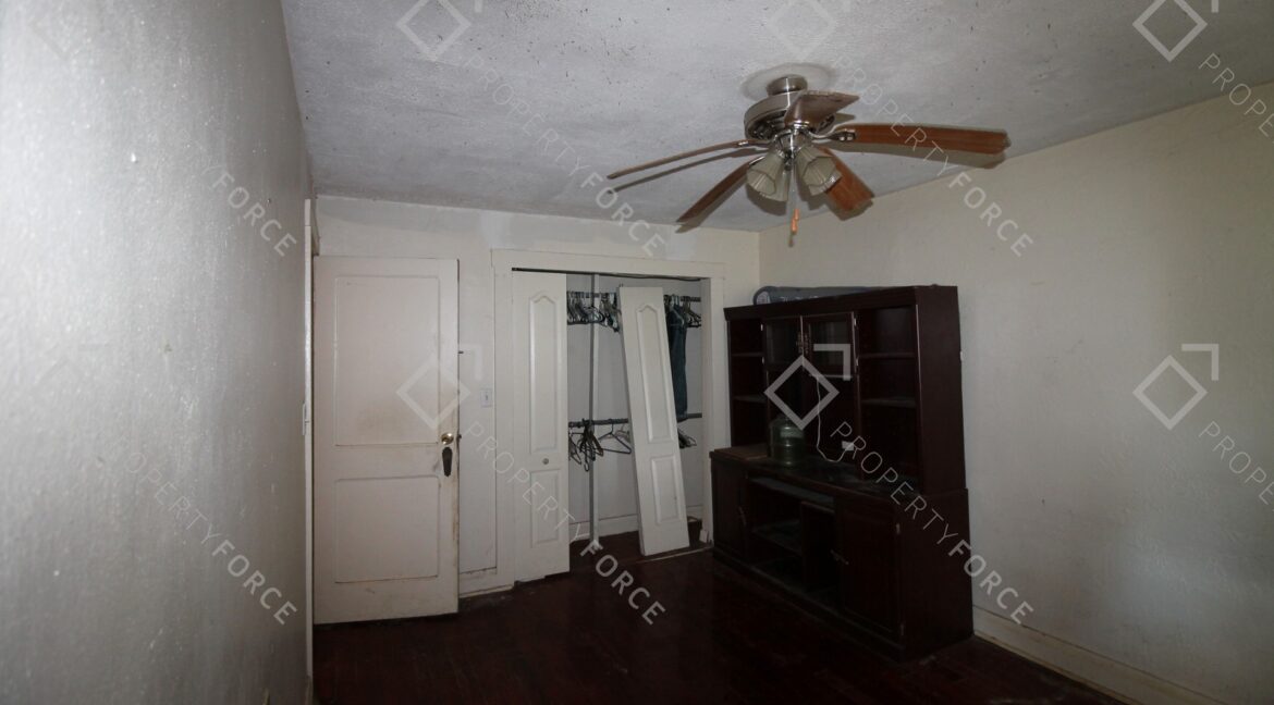 6425 S Richard Ave, Tampa, FL 33616 (75)