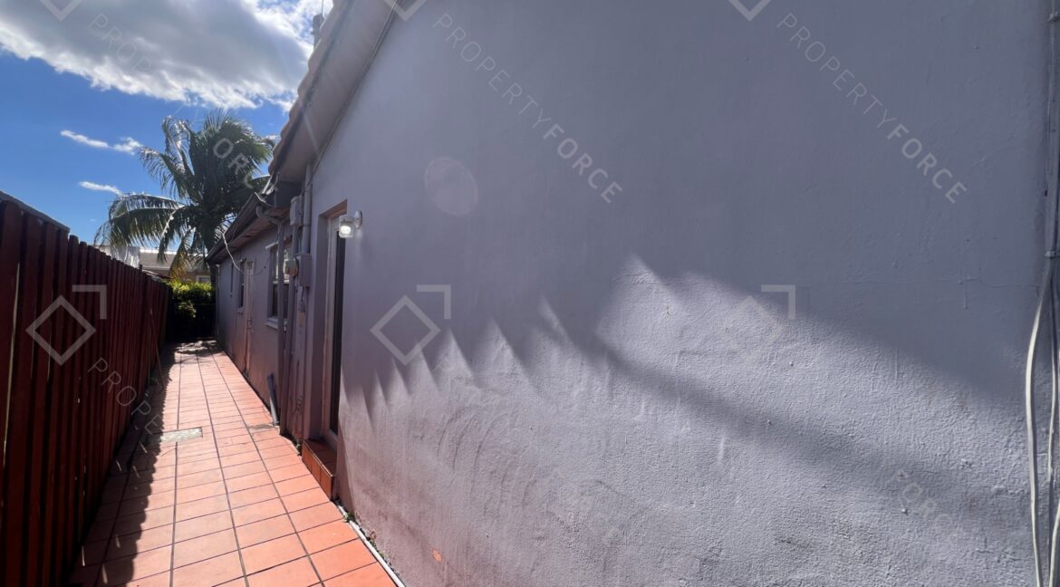 Photo Nov 15 2025, 11 41 58