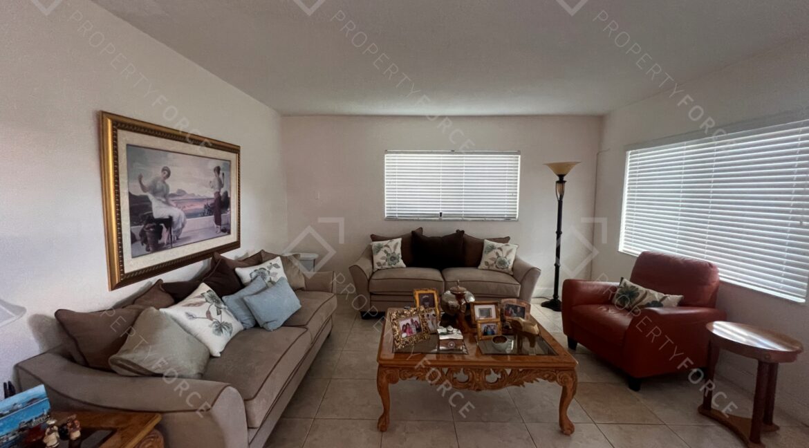 Photo Nov 15 2025, 11 44 03