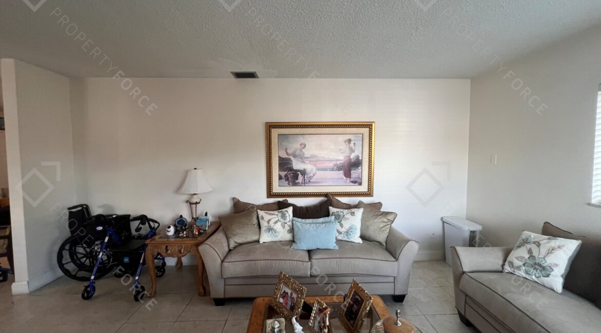 Photo Nov 15 2025, 11 44 26