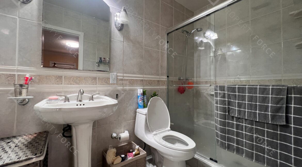 Photo Nov 15 2025, 11 47 20