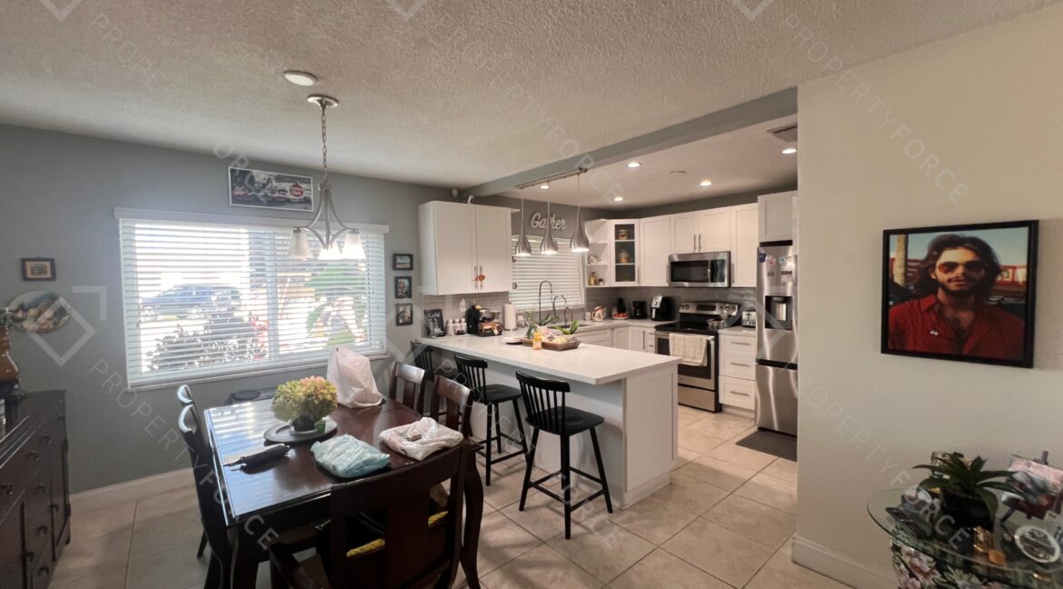 Photo Nov 15 2025, 11 49 24