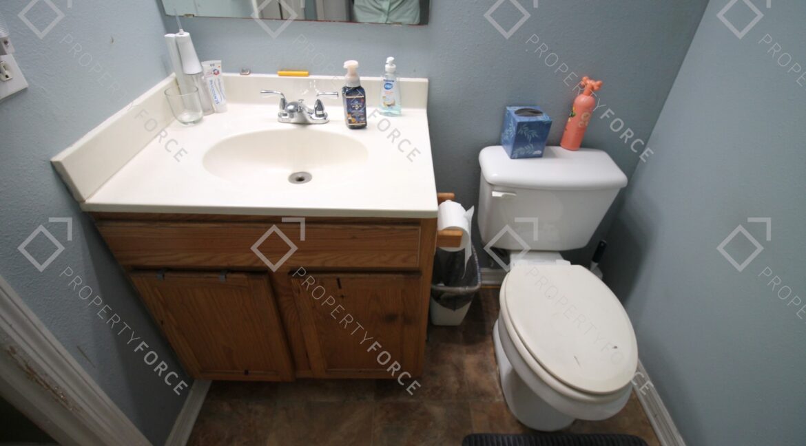 307 Plumtree Ave Spring Hill, FL 34606 (38)