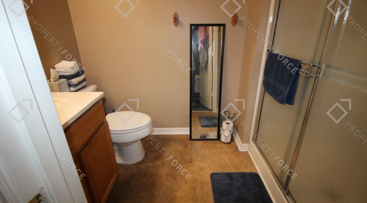 307 Plumtree Ave Spring Hill, FL 34606 (49)