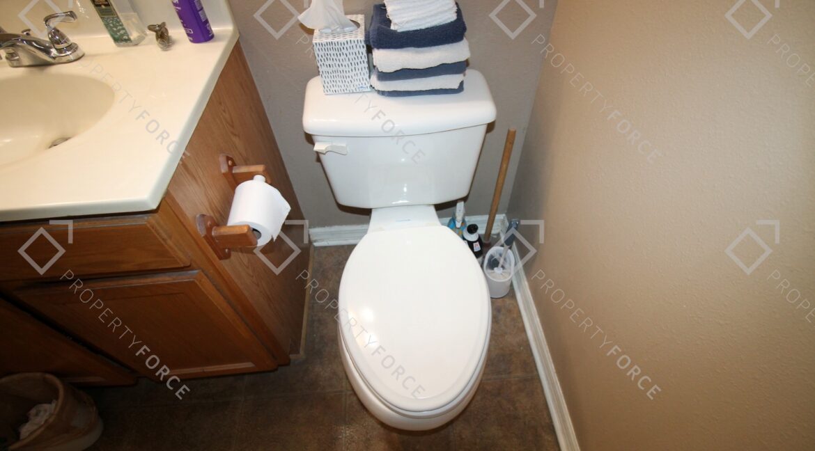 307 Plumtree Ave Spring Hill, FL 34606 (53)