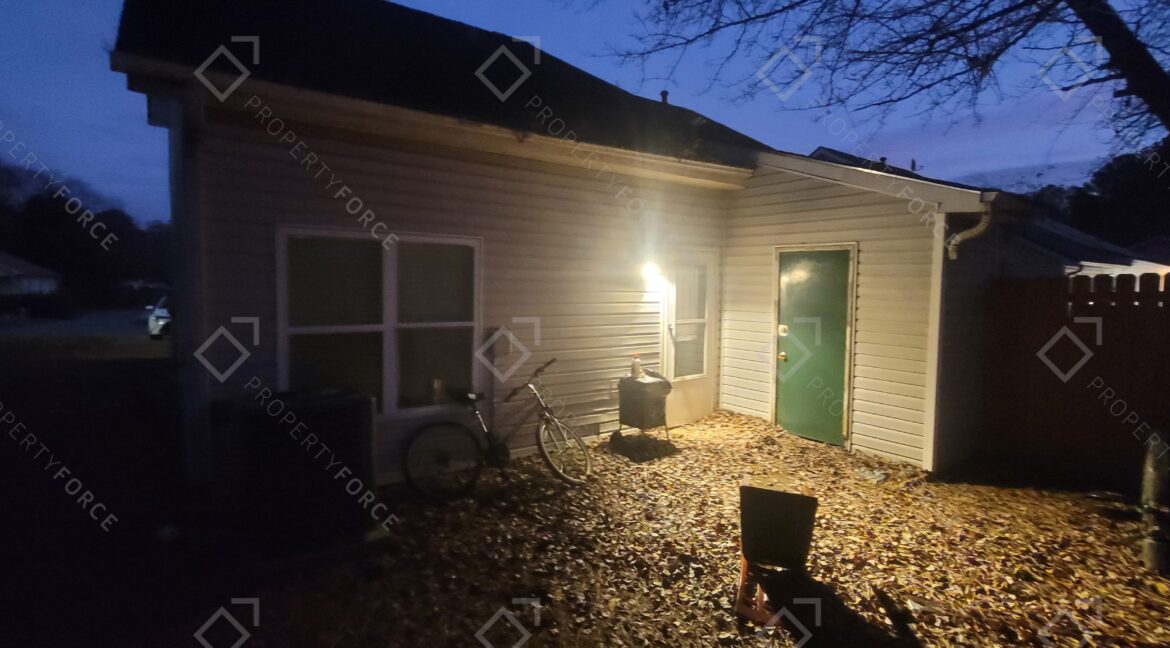 3519 Ten Oaks Cir Powder Springs GA 30127 (3)