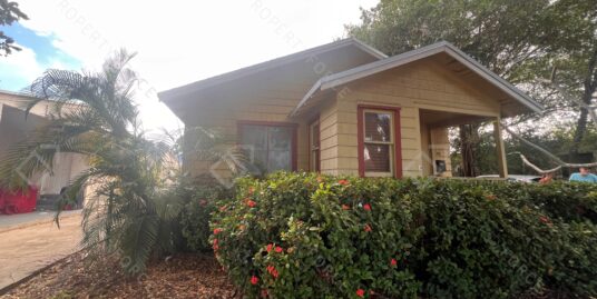 516 48th St, West Palm Beach, FL 33407