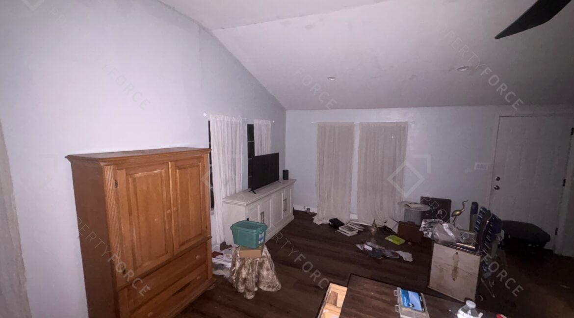 Photo Nov 26 2025, 7 30 23 PM