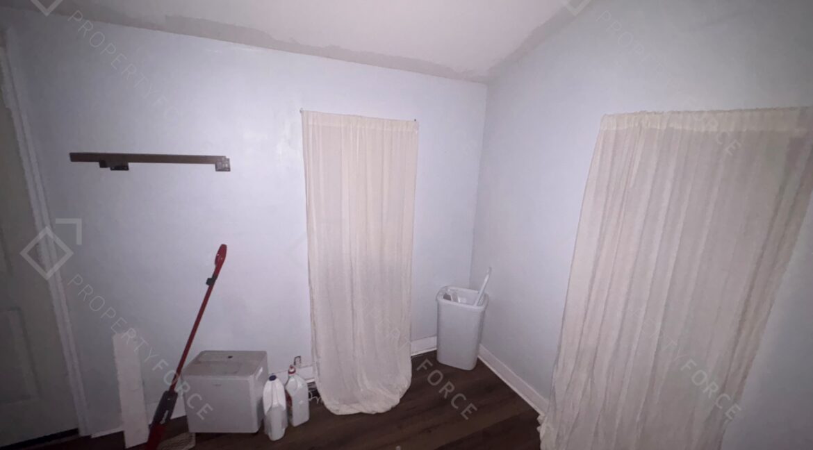 Photo Nov 26 2025, 7 32 09 PM