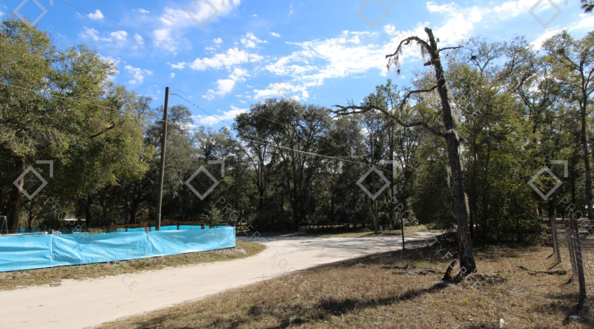 15840 SW 100th Ave, Dunnellon, FL 34432 (66)