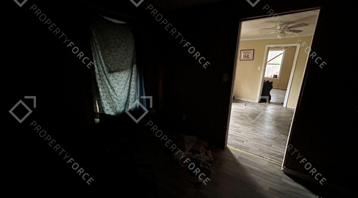 165 Malaga St NE Pelham GA 31779 (48)