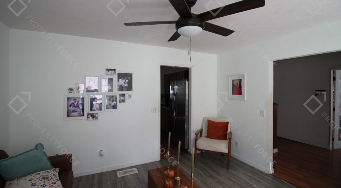 4553 SE 14th St, Ocala, FL 34471 (37)