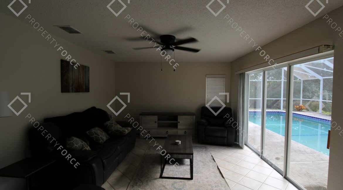 4563 Bayridge Ct. Spring Hill FL 34606 (22)