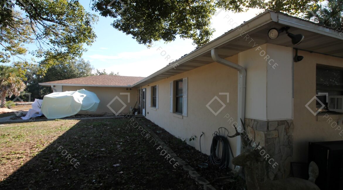 5115 Mockingbird Ln Fruitland Park, FL 34731 (3)