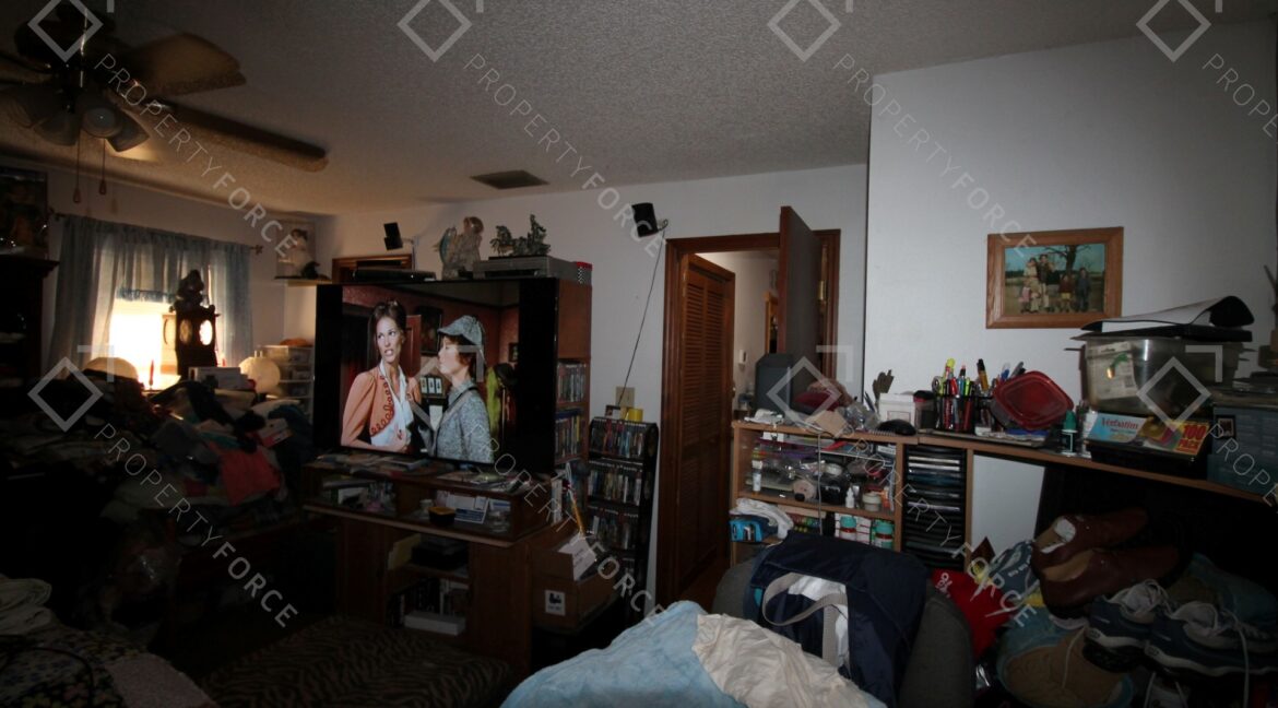 5115 Mockingbird Ln Fruitland Park, FL 34731 (32)