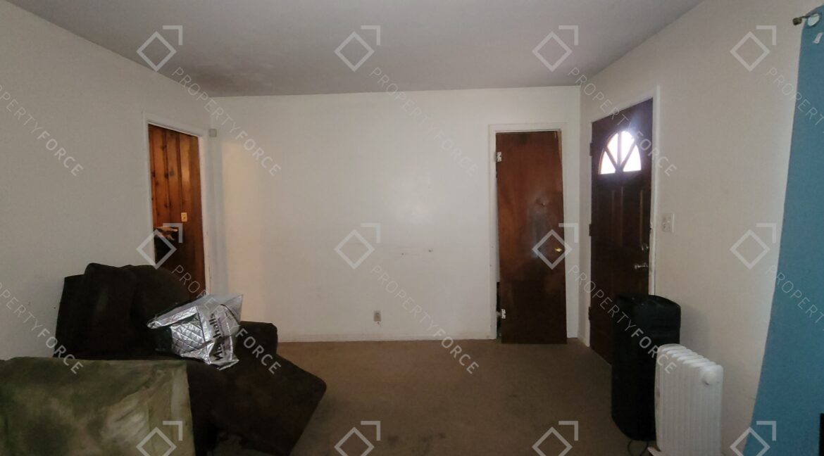 5370 Longmeadow Ln Atlanta, GA 30349 (13)