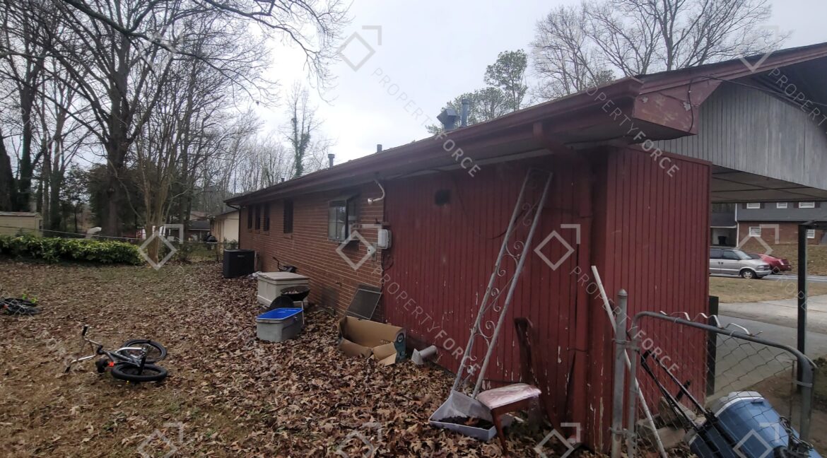 5370 Longmeadow Ln Atlanta, GA 30349 (33)