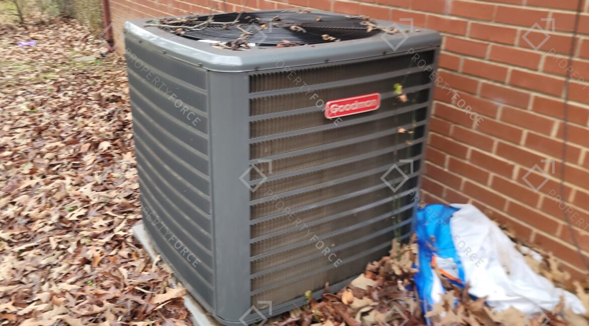 5370 Longmeadow Ln Atlanta, GA 30349 (37)