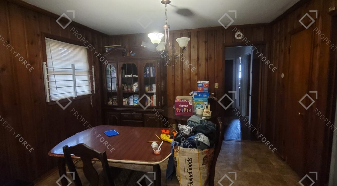 5370 Longmeadow Ln Atlanta, GA 30349 (4)