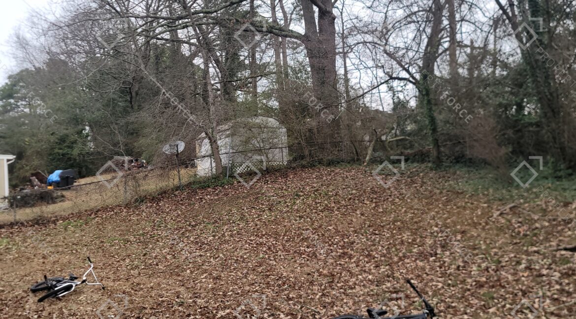 5370 Longmeadow Ln Atlanta, GA 30349 (40)