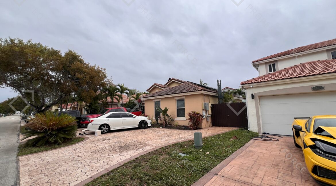 Photo Jan 21 2026, 11 50 48