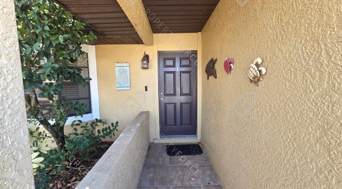 1582 Giles St Nw, Palm Bay, FL 32907 (13)