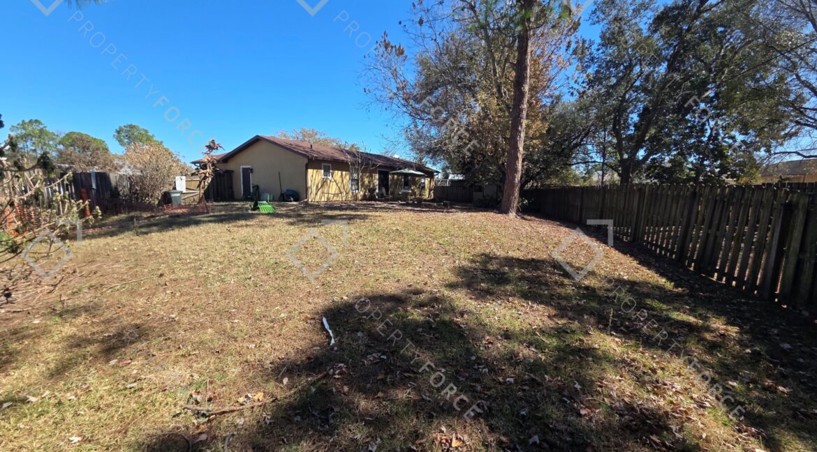 1582 Giles St Nw, Palm Bay, FL 32907 (22)