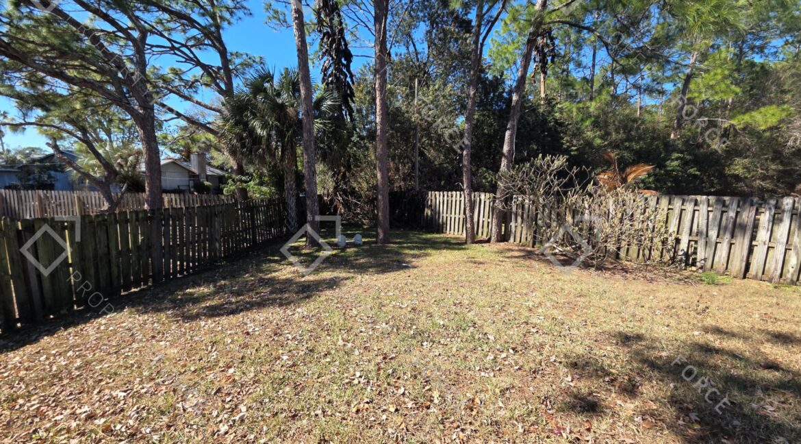 1582 Giles St Nw, Palm Bay, FL 32907 (23)