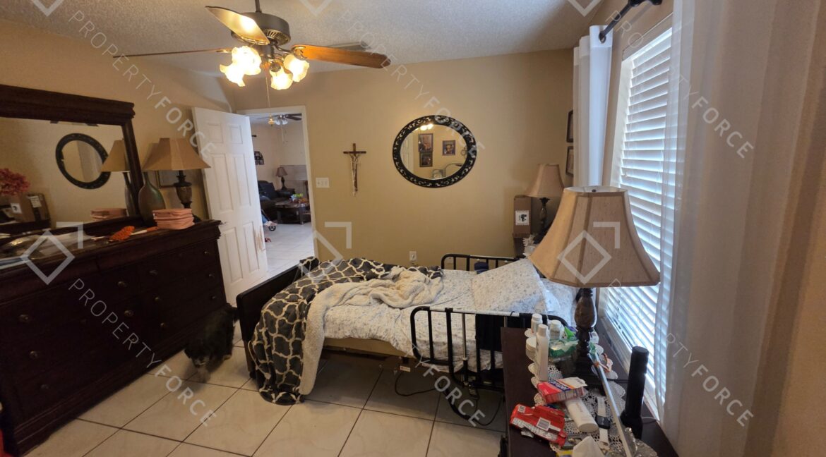 1582 Giles St Nw, Palm Bay, FL 32907 (39)