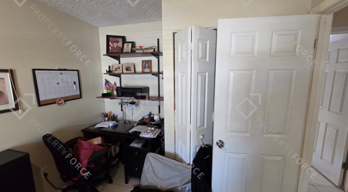 1582 Giles St Nw, Palm Bay, FL 32907 (49)