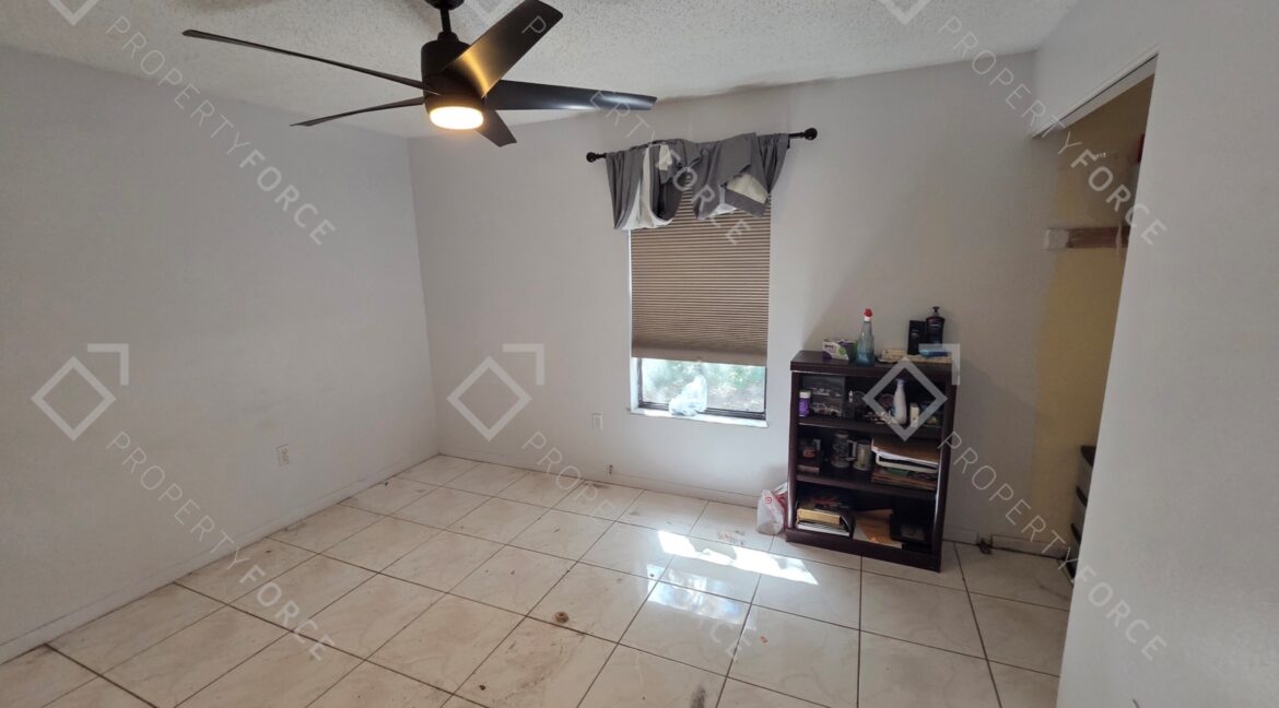 1582 Giles St Nw, Palm Bay, FL 32907 (53)