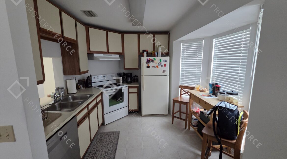 1960 Westminster Cir #2 Vero Beach, FL 32966 (11)