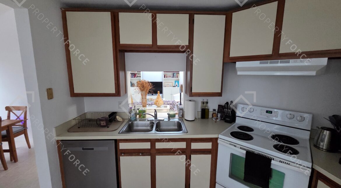 1960 Westminster Cir #2 Vero Beach, FL 32966 (12)