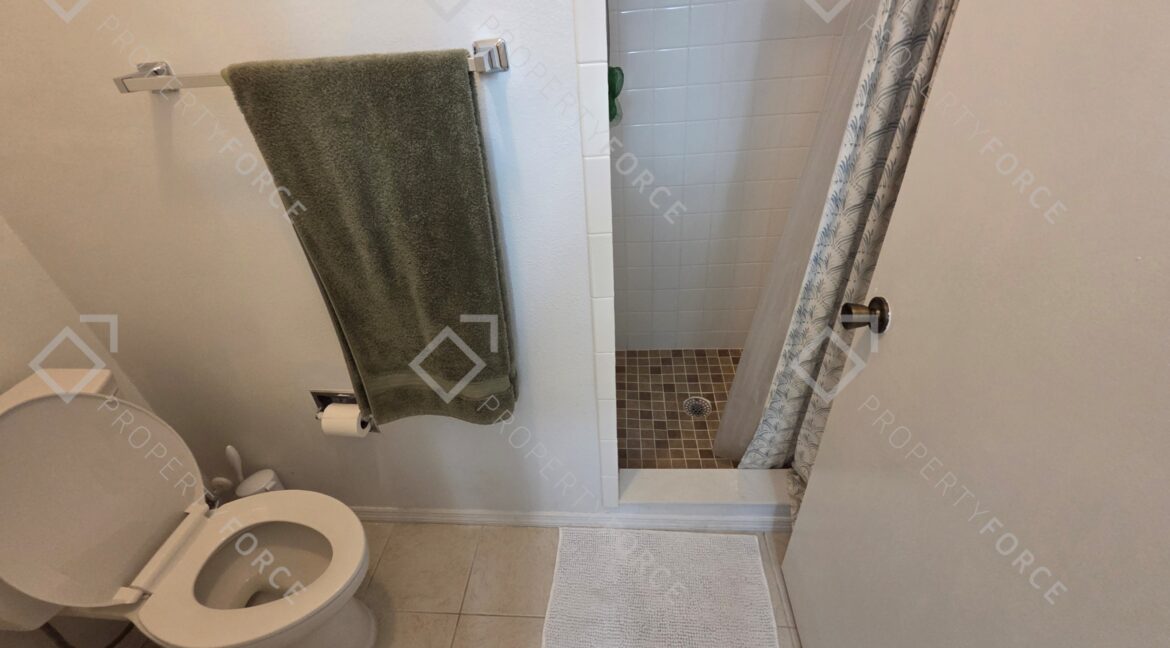 1960 Westminster Cir #2 Vero Beach, FL 32966 (29)