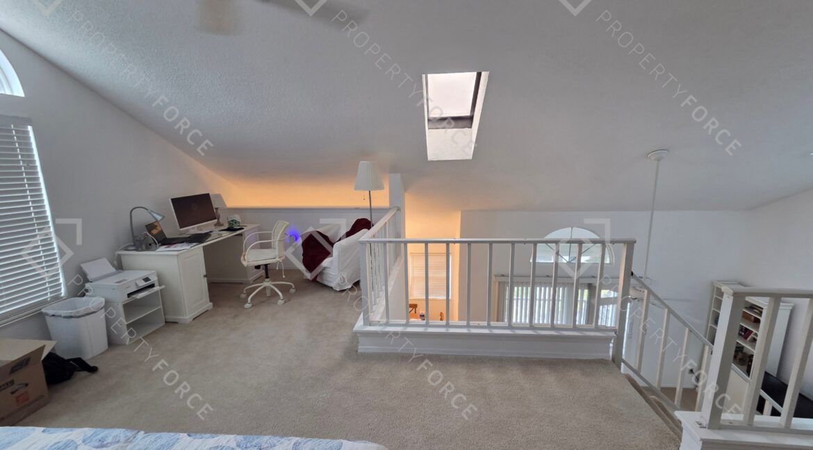 1960 Westminster Cir #2 Vero Beach, FL 32966 (41)