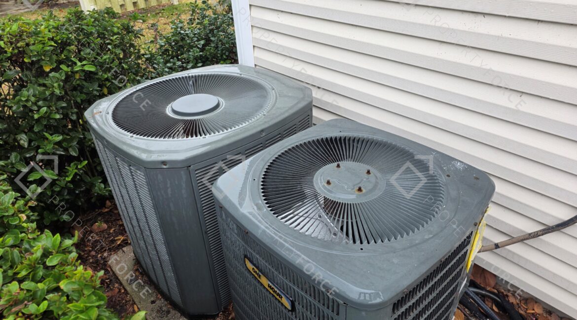 1960 Westminster Cir #2 Vero Beach, FL 32966 (47)