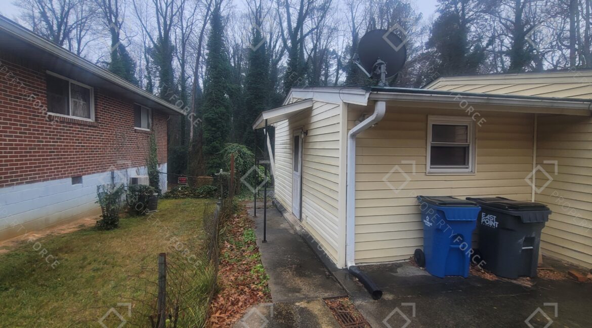 2238 Douglas Drive, East Point, GA, 30344 (2)