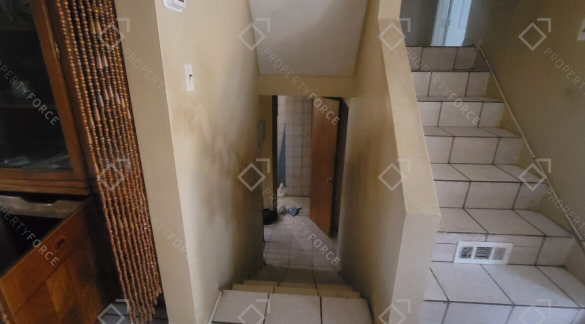 2238 Douglas Drive, East Point, GA, 30344 (24)