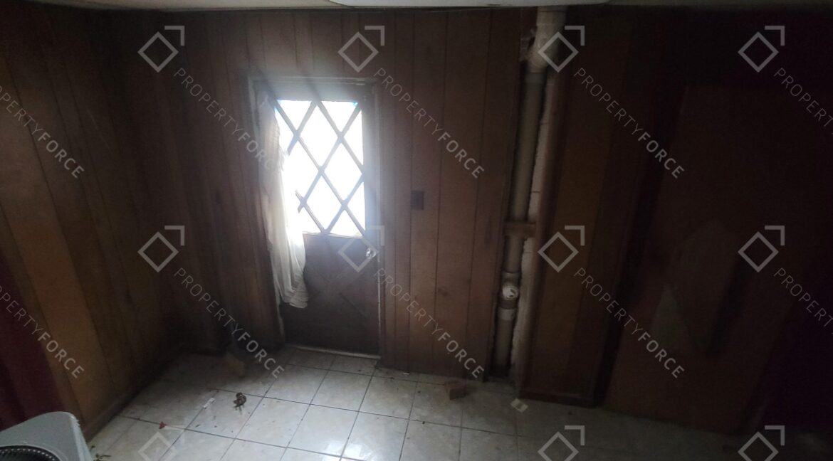 2238 Douglas Drive, East Point, GA, 30344 (58)