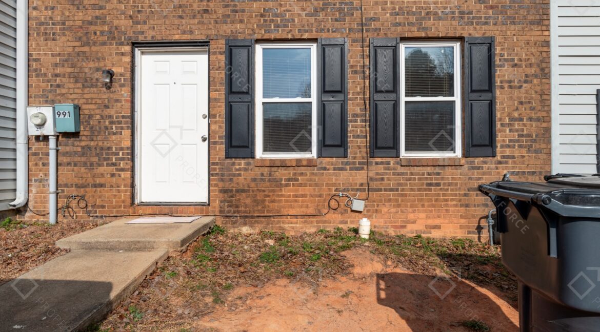 991 Hickory Bend Road, Atlanta, GA 30349 (2)