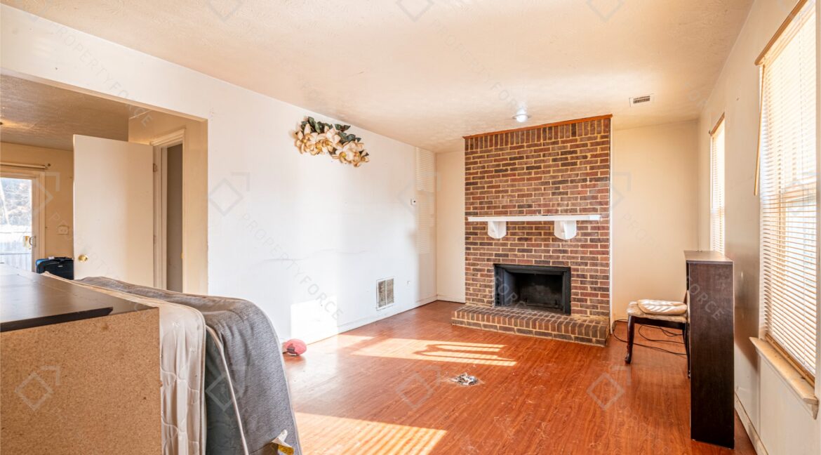 991 Hickory Bend Road, Atlanta, GA 30349 (28)