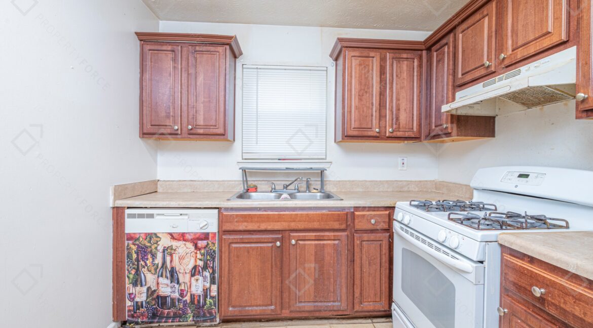 991 Hickory Bend Road, Atlanta, GA 30349 (41)