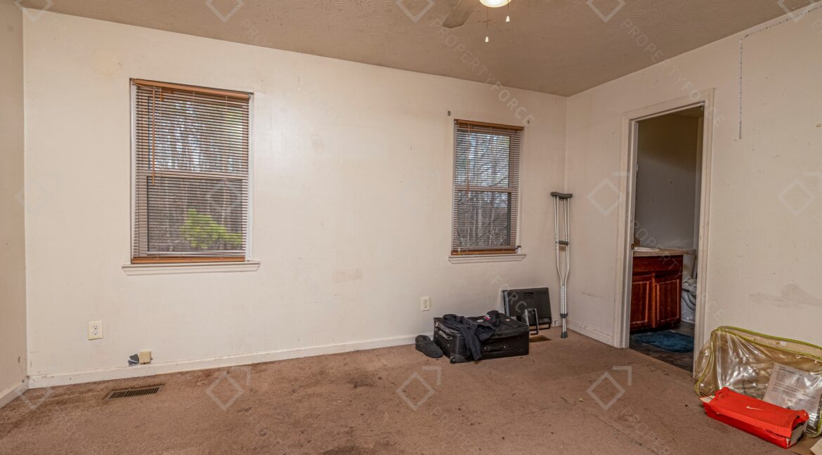 991 Hickory Bend Road, Atlanta, GA 30349 (78)