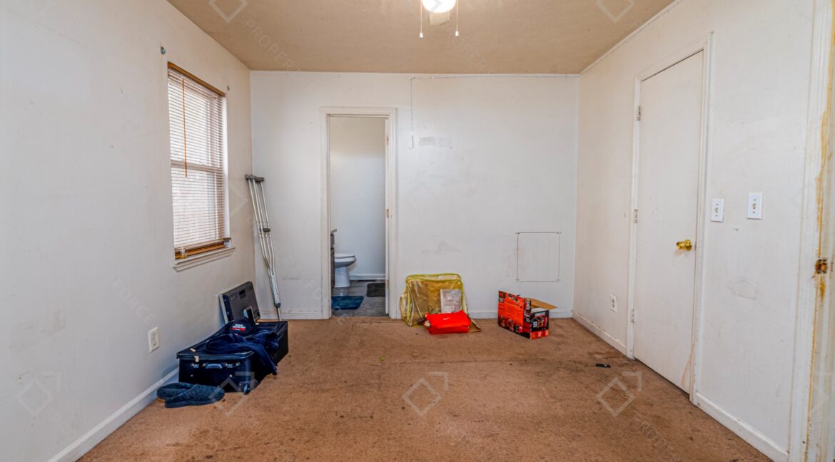 991 Hickory Bend Road, Atlanta, GA 30349 (79)